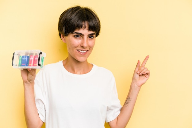 Uśmiechnięty klient z haftem